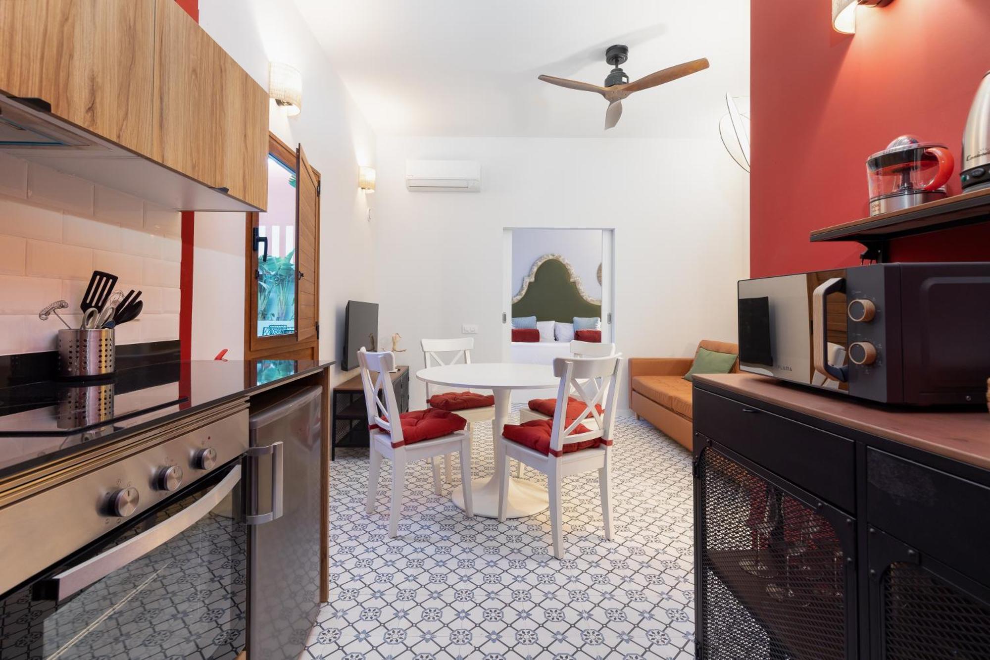 The Little Village Apartments Valência Exterior foto